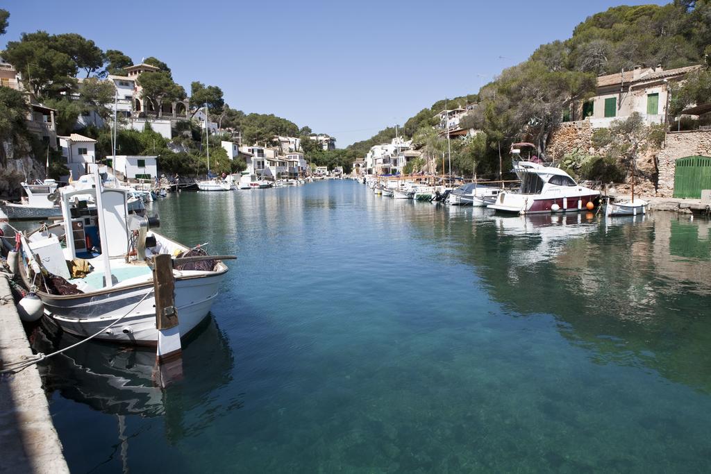 Apartamentos Llevant Cala Figuera  Bagian luar foto